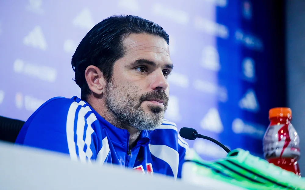 Gago mantiene la fe en la U: "Mientras haya chances matemáticas, vamos a pelearlo"
