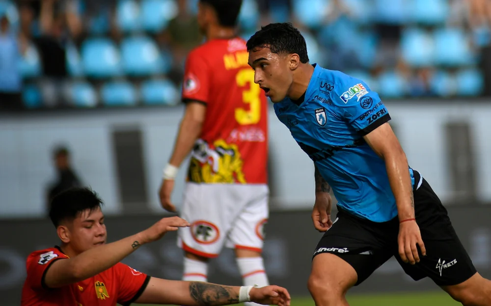 Deportes Iquique vence a Unión Española y se acerca a la liguilla de promoción