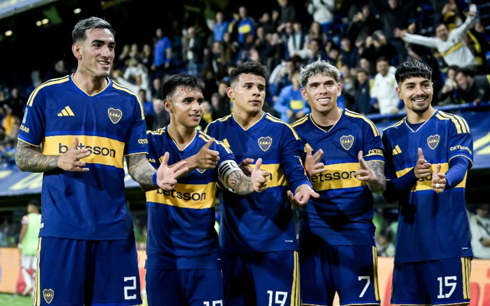 Boca golea a Unión Santa Fe con Palacios y Alarcón en cancha