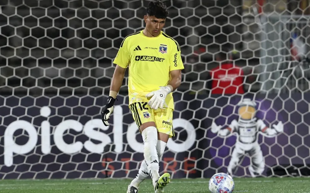 Villanueva vuelve al Chinquihue como titular de Colo Colo en el arranque de los cuartos de Copa Chile