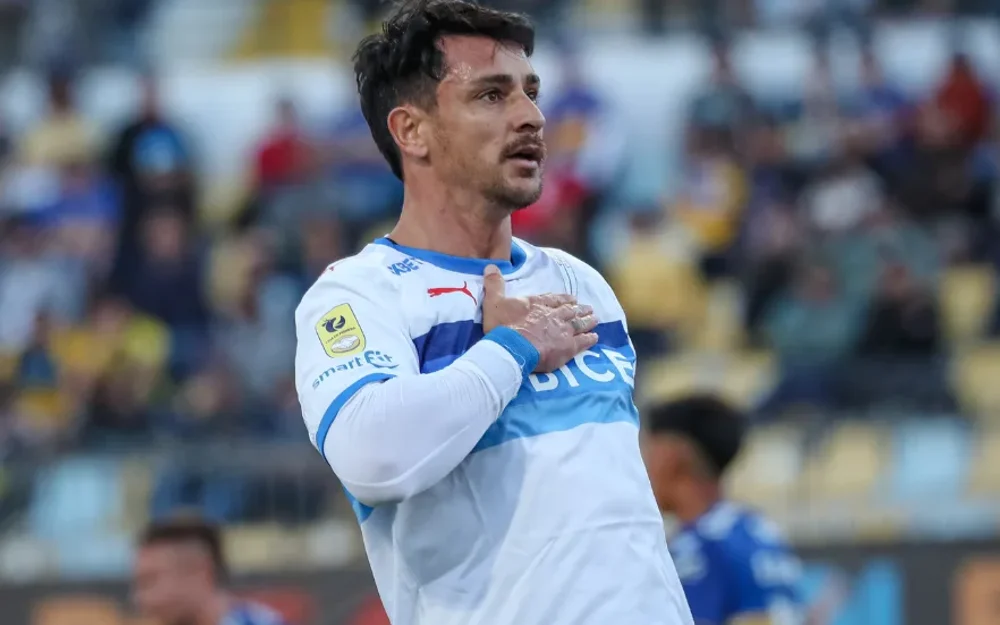 Zampedri iguala su mejor registro goleador en Chile y persigue nuevos récords con la UC