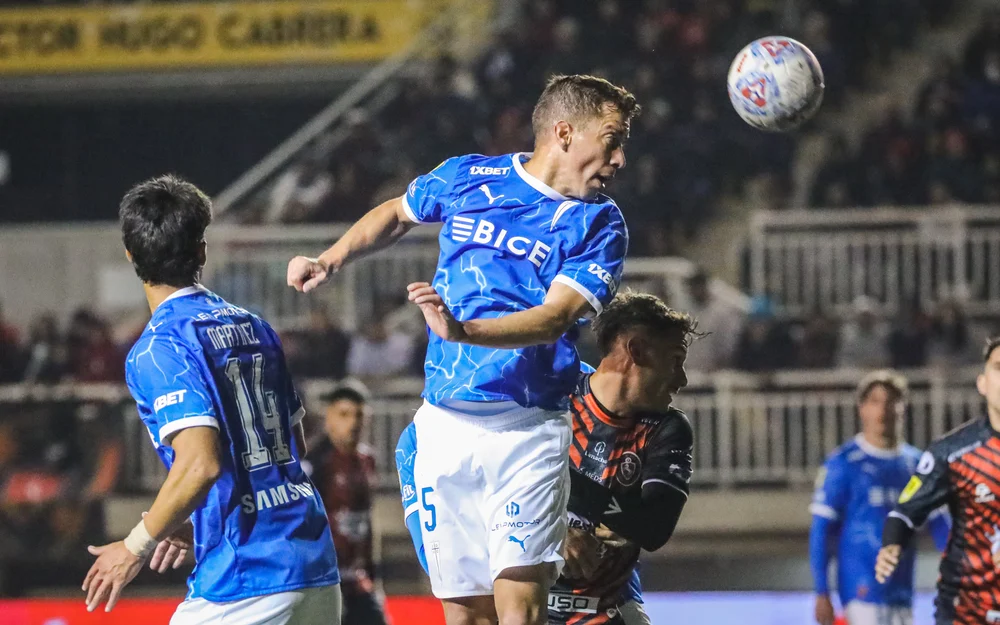 Farías y el objetivo de Universidad Católica: "El único objetivo es el Chile 2"