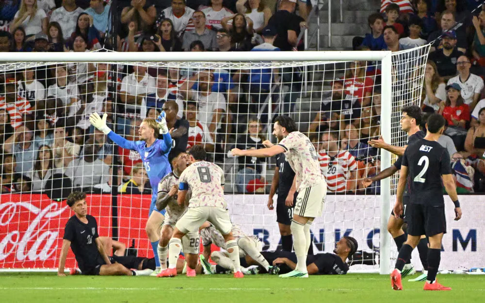 Estados Unidos supera 4-2 a Chile en el cierre de la gira por Norteamérica