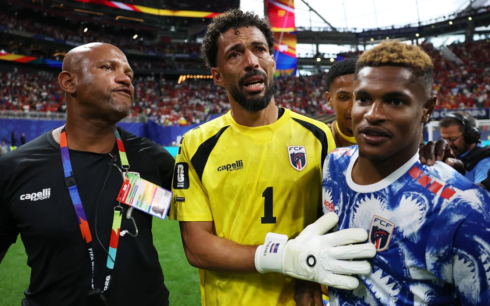 Vozinha reencuentra a su madre en Cabo Verde antes de volver a Colo Colo