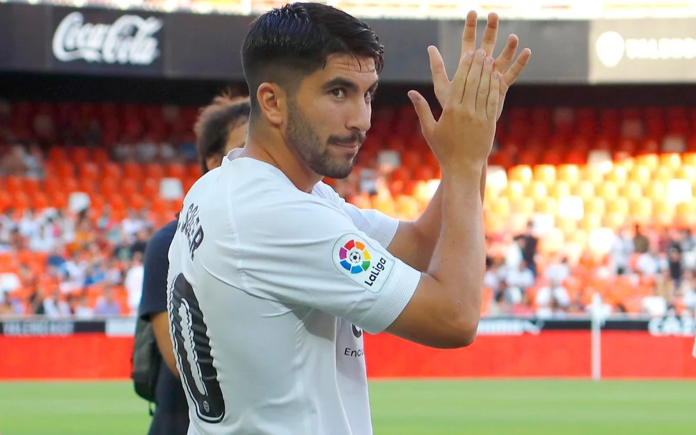 Carlos Soler regresa a Mestalla como rival 212 domingos después