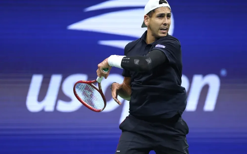 Alejandro Tabilo enfrenta a Denis Shapovalov en octavos del ATP 500 de Tokio
