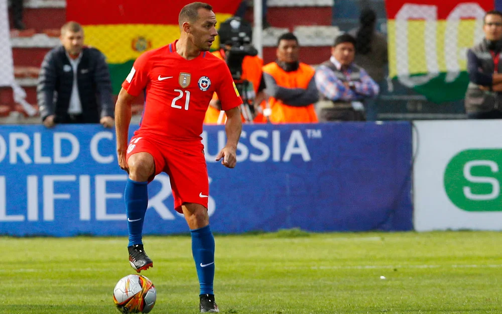 Marcelo Díaz cuestiona a Córdova por sus dichos sobre la liga chilena y la Roja