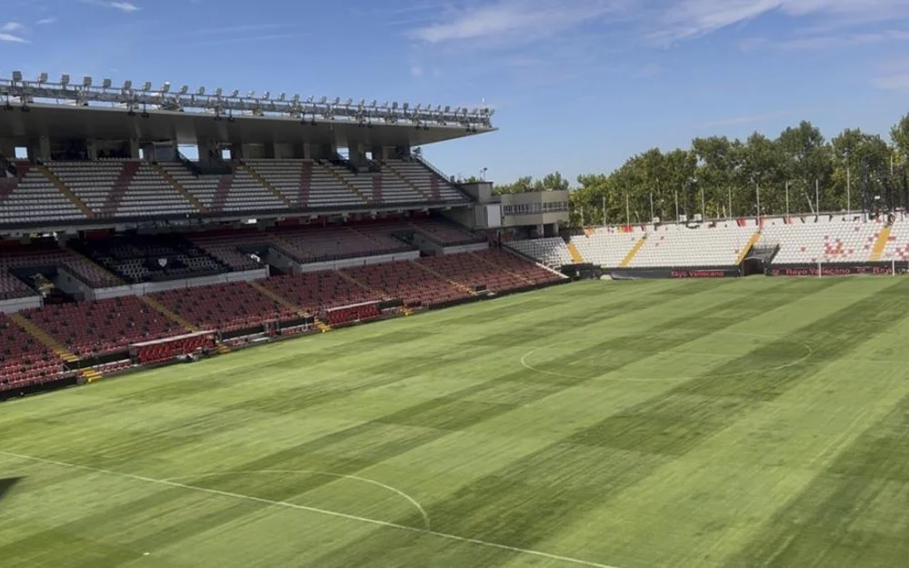 Comunidad de Madrid anuncia reforma integral del estadio del Rayo Vallecano
