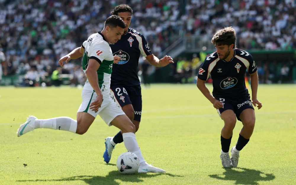 Lucas Cepeda ingresó en el empate sin goles del Elche ante el Celta por La Liga