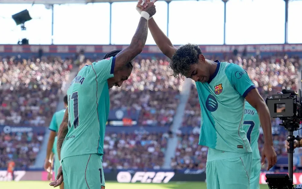 Barcelona golea al Levante en La Liga con goles de Raphinha y Lamine Yamal