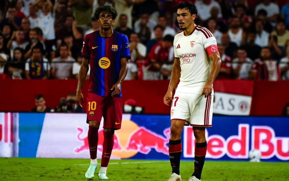 Suazo apunta a la falta de energía del Sevilla en el segundo tiempo