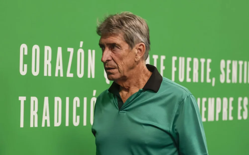 Isco respalda a Manuel Pellegrini en el Betis: "No se entiende un Betis sin el Ingeniero"
