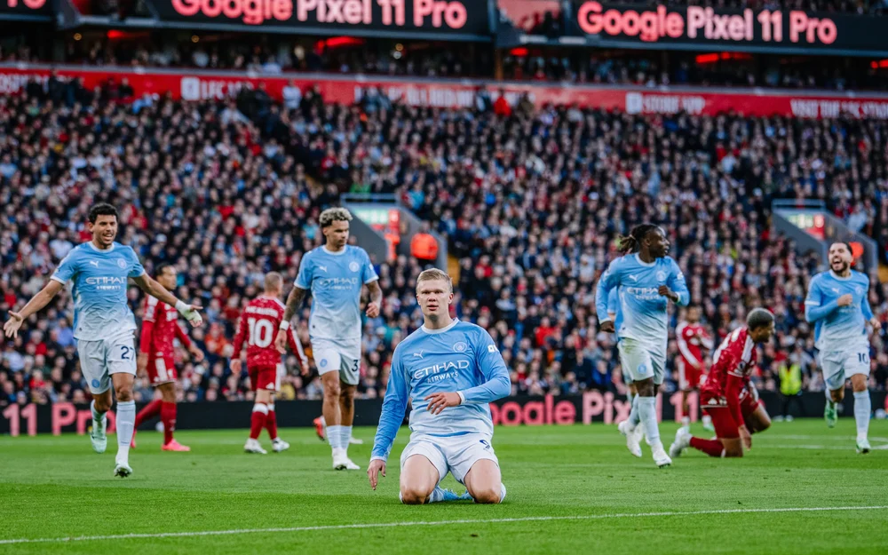 Manchester City golea 3-0 al Liverpool en Anfield en medio de la polémica por el fair play financiero