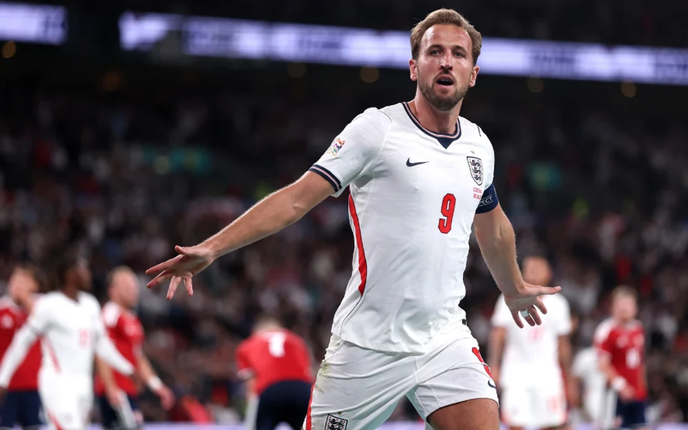 Kane iguala a Shilton y guía a Inglaterra a una goleada sobre República Checa en Nations League
