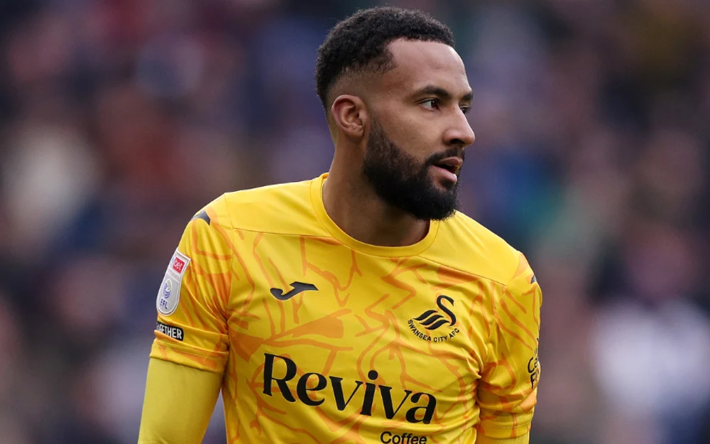 Lawrence Vigouroux titular en el triunfo del Swansea ante Lincoln City
