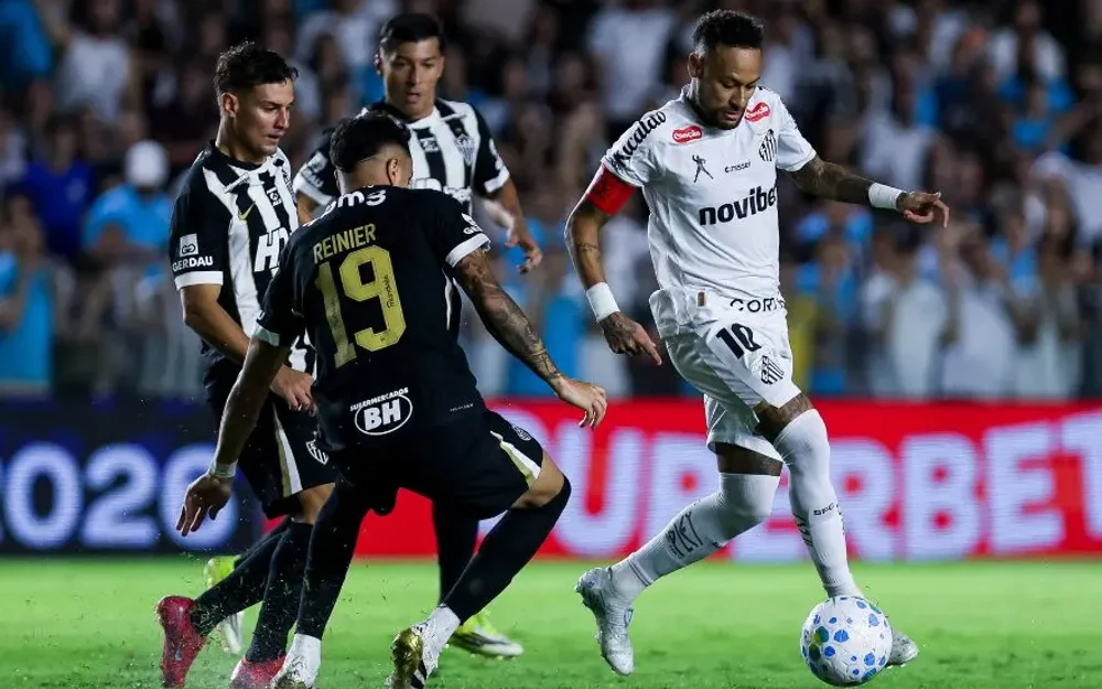 Atlético Mineiro y Santos definen un cupo en semifinales de la Copa Sudamericana