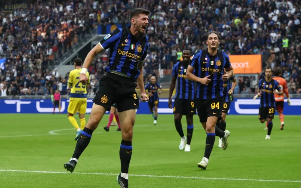 Inter de Milán golea a Parma y se afirma en la cima de la Serie A