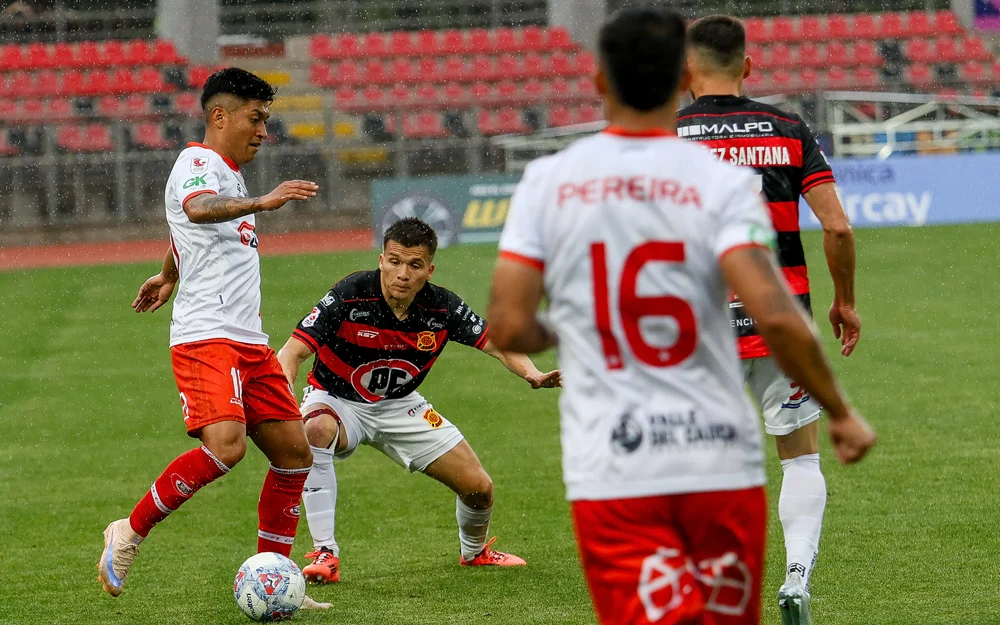 Unión San Felipe se juega la permanencia con 22 puntos y su dueño descarta promociones para llenar el estadio