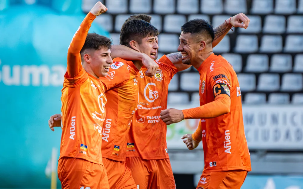 Cobreloa vence a Deportes Temuco y queda como líder exclusivo de la Primera B