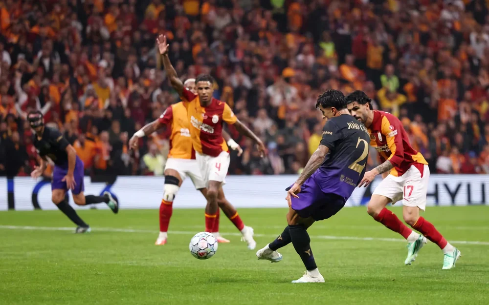 Barcelona remonta y golea 4-1 al Galatasaray en Estambul por la Champions League