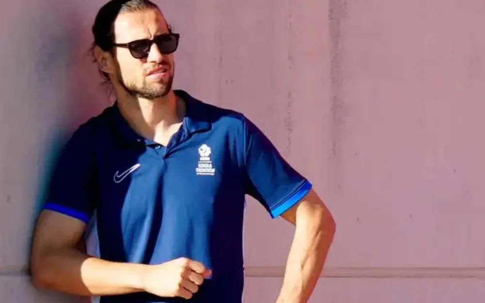 Krychowiak vuelve a la ciudad deportiva del Sevilla y recuerda la final de Varsovia
