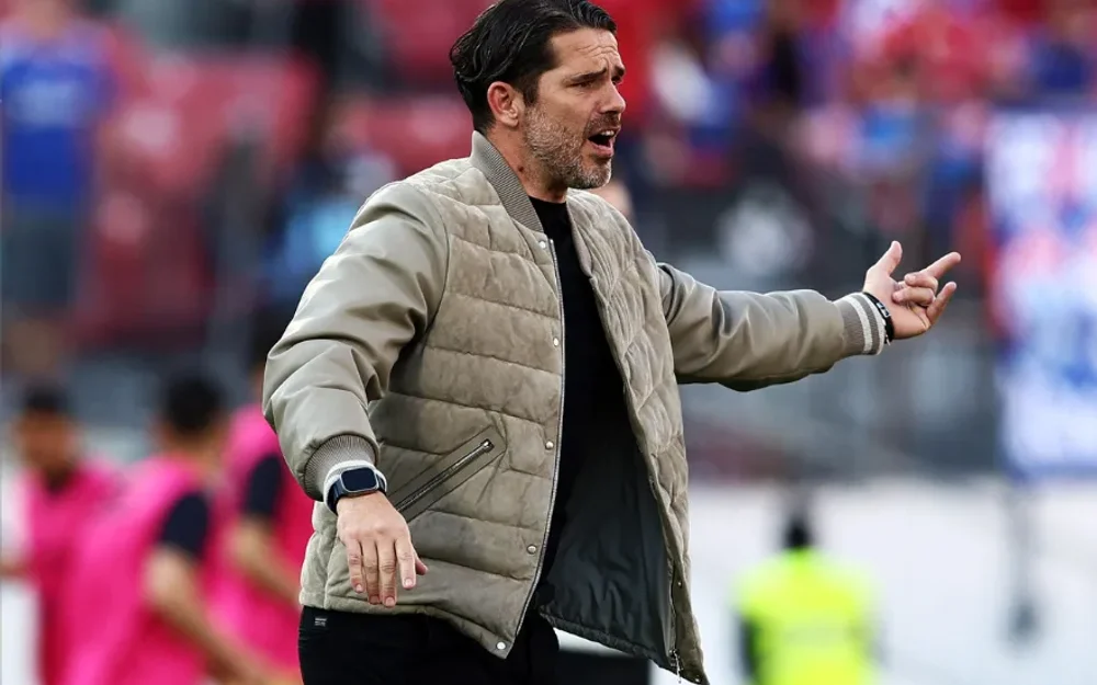 Gago celebra el avance de la U pero admite reparos: "Hubo momentos donde no me gustó el equipo"