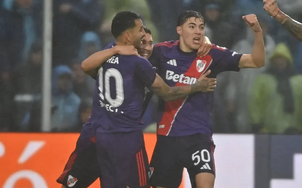 River Plate sufrió pero venció a Atlético Tucumán en el Clausura argentino