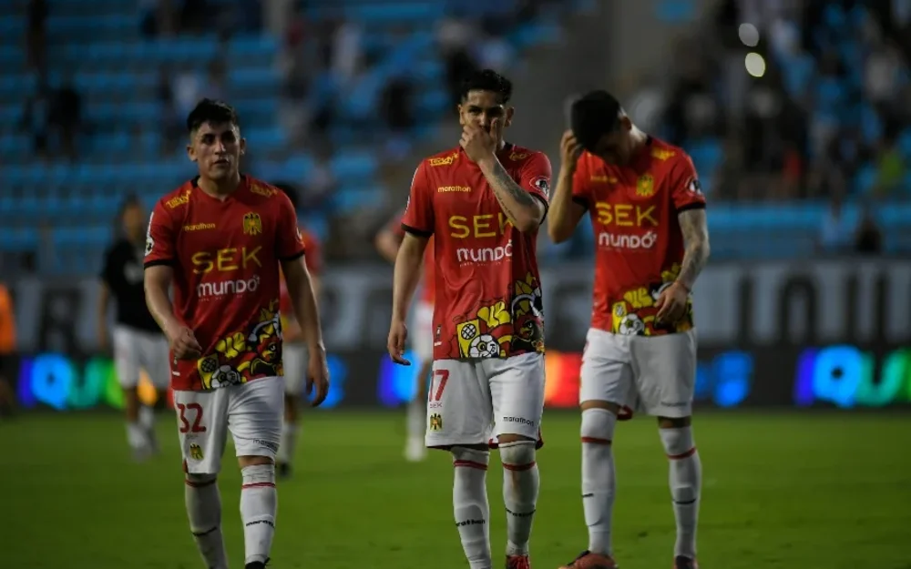 Unión Española queda fuera de zona de liguilla en la Liga de Ascenso a tres fechas del final