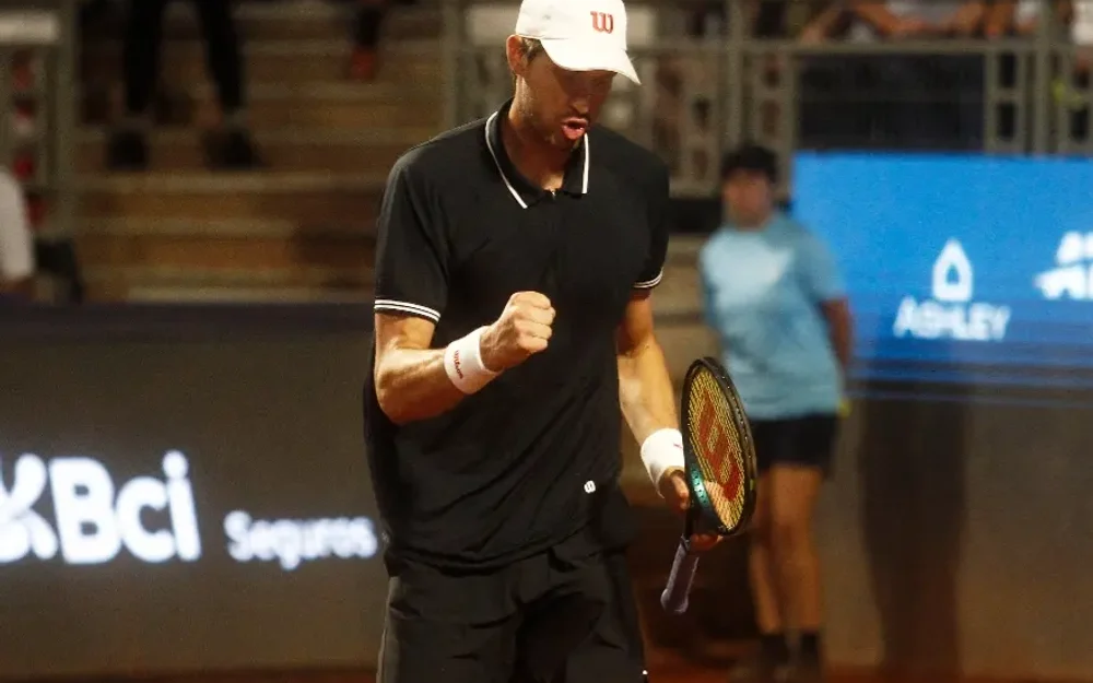 Nicolás Jarry apunta a noviembre para volver al tenis tras casi seis meses de baja por lesión en el codo