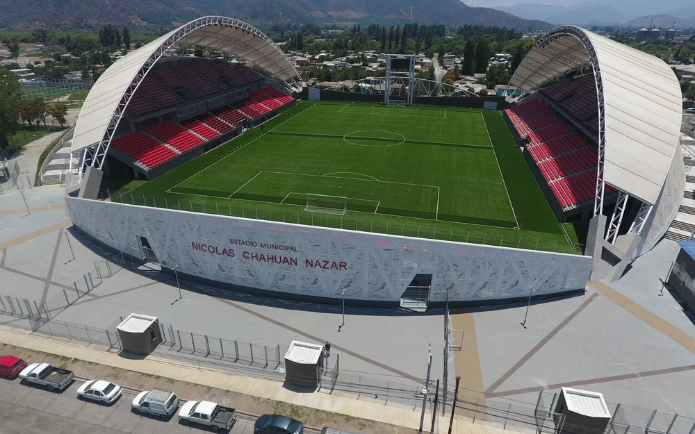 Estadio Nicolás Chahuán Nazar estrena luminarias con estándar FIFA y Conmebol