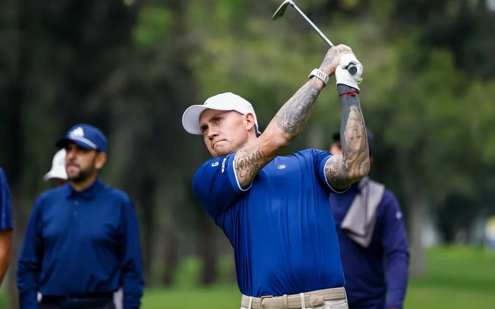 Niemann elogia el paso de Nicolás Castillo al golf: "Es talentoso, le mete horas"