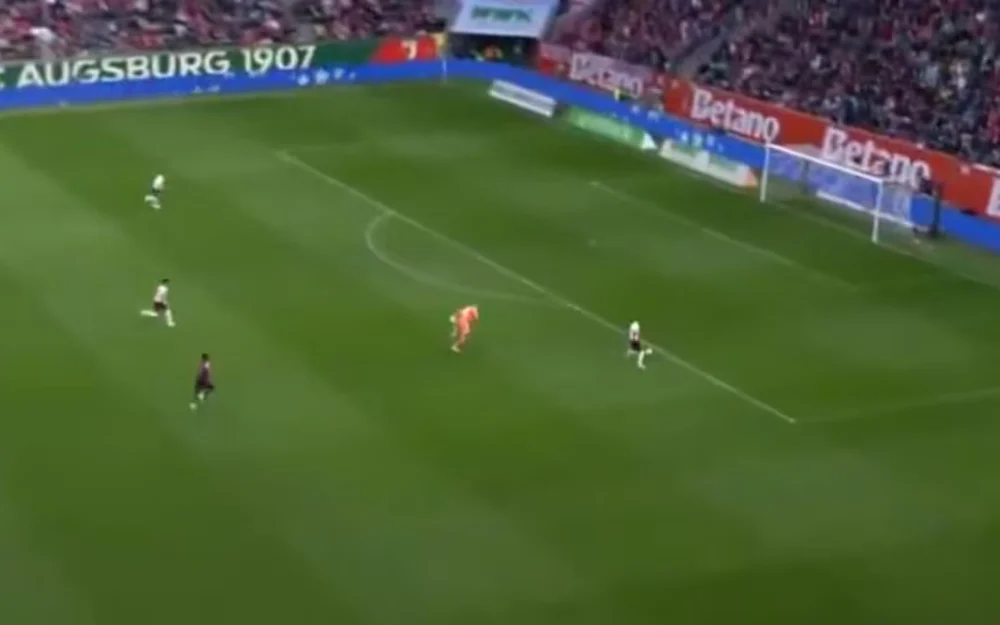 Neuer rompe un récord histórico en la Bundesliga con un error a los cinco segundos