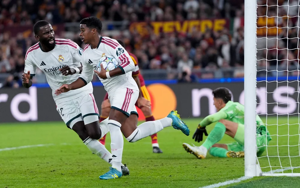 Real Madrid remonta 4-3 a la Roma con tres goles en siete minutos finales