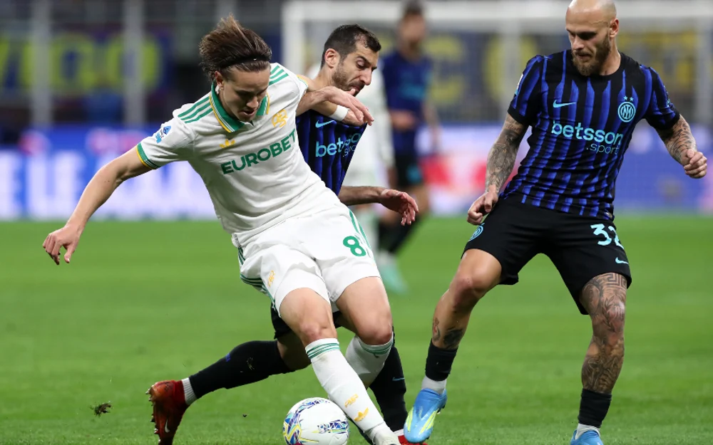 Roma e Inter de Milán se miden en el duelo estelar de la Serie A