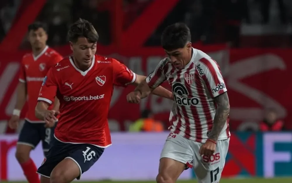 Independiente de Iván Morales cae 4-1 ante Instituto y se aleja de los playoffs del Clausura argentino