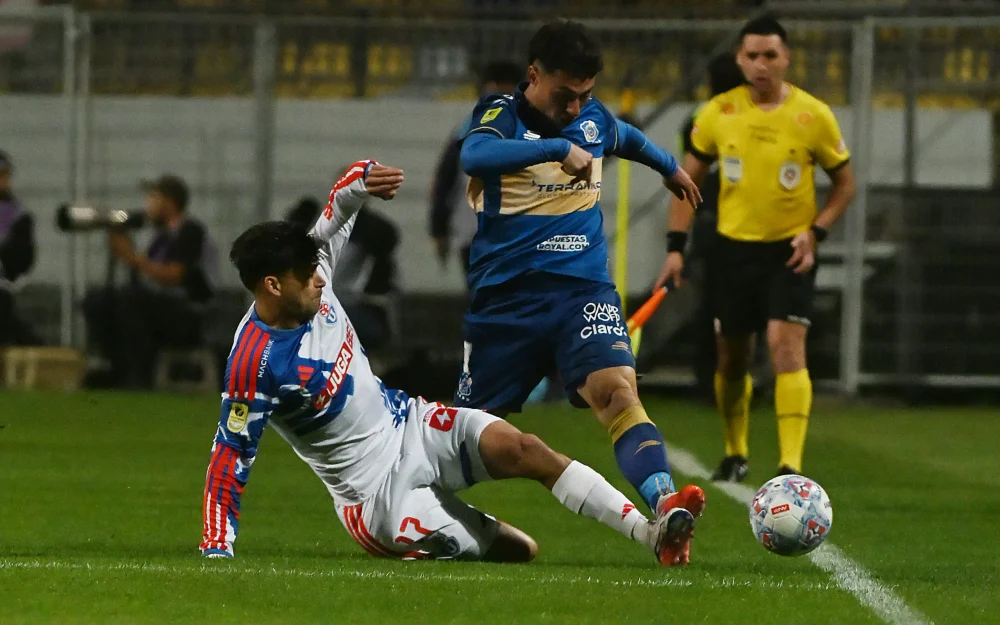 Everton molesto por decisión de reanudar duelo ante U. de Chile en el Estadio Nacional