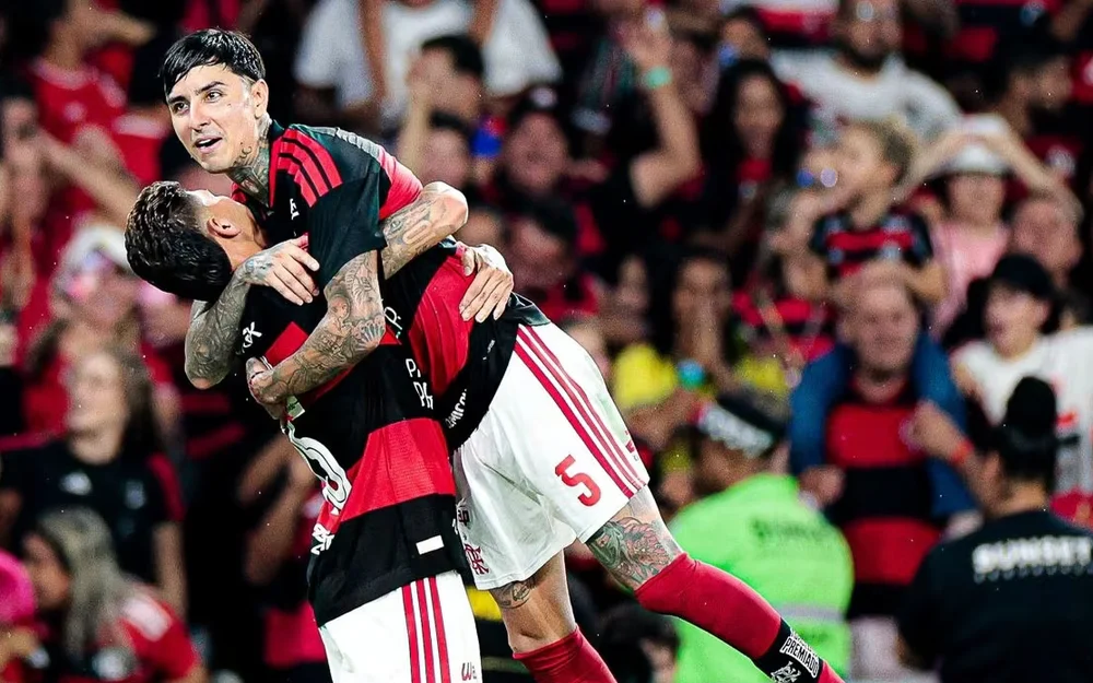 Fluminense acusa "deslealtad" de Erick Pulgar y apunta a dos errores arbitrales en el clásico ante Flamengo