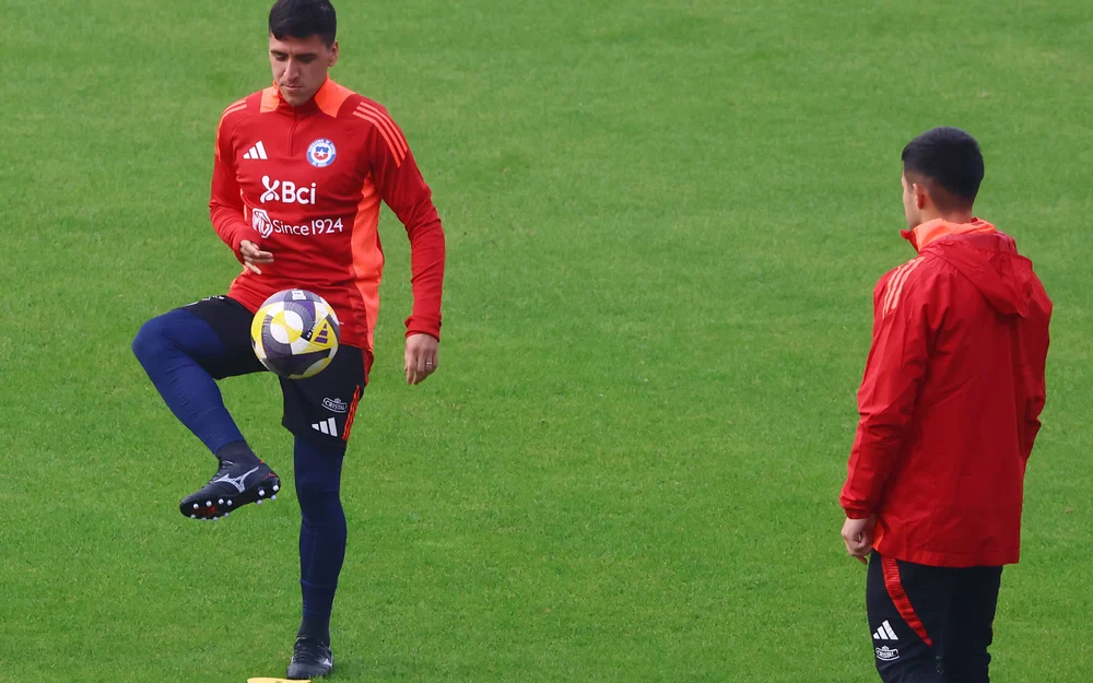 Gary O'Neil minimiza el conflicto de Marcelino Núñez con la Roja y respalda su regreso a Ipswich